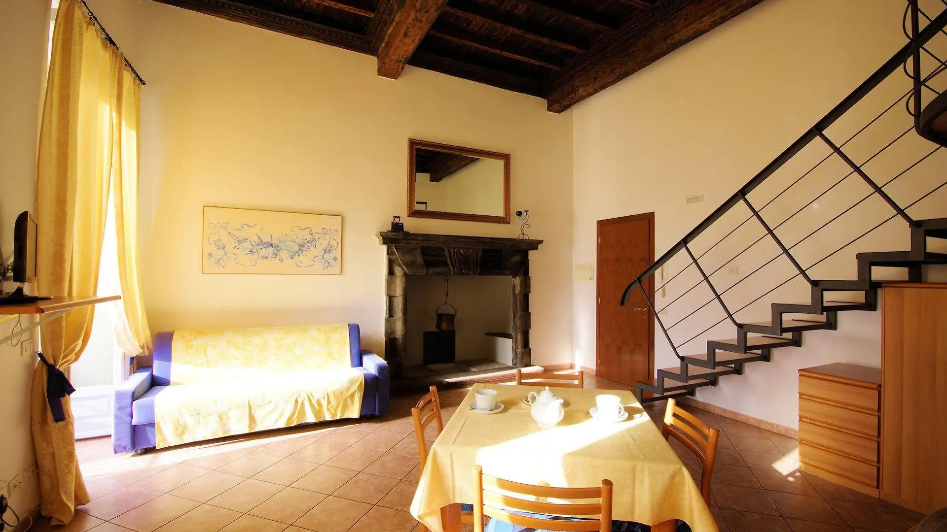 Residence Celeste Mezzegra Hotel apartamentowy