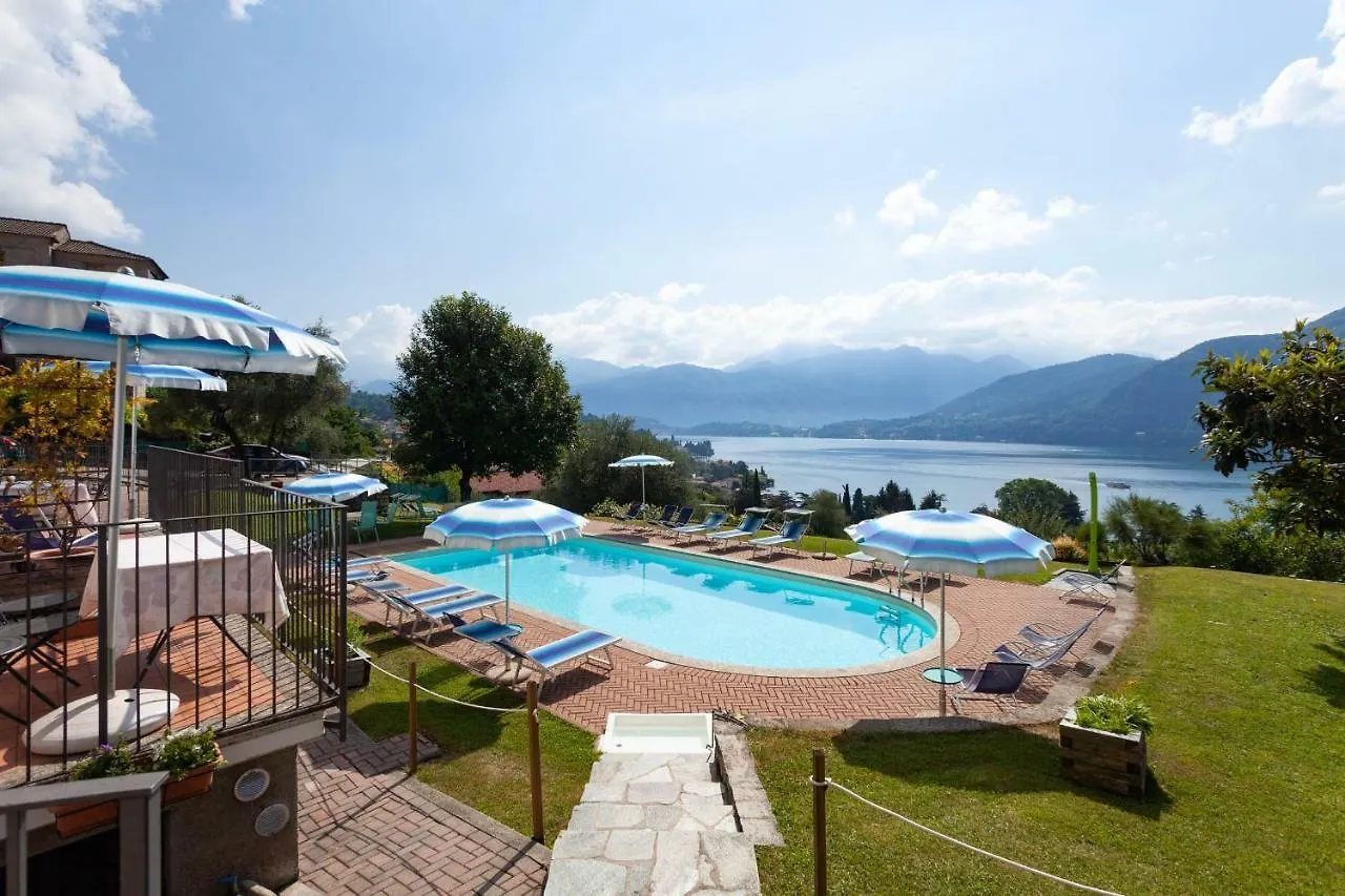 Residence Celeste Mezzegra Hotel apartamentowy